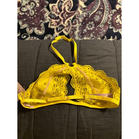 Savage X Fenty Yellow Eyelet Broderie Lace Halter Bralette Medium NWT - Picture 3 of 8